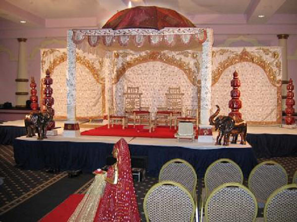 mandap12 Maroon Getya.jpg