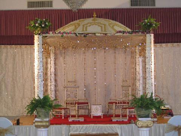 mandap17 sohini closeup.jpg